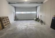 Vielseitig nutzbare Hallenflächen mit Büro in zentraler Lage