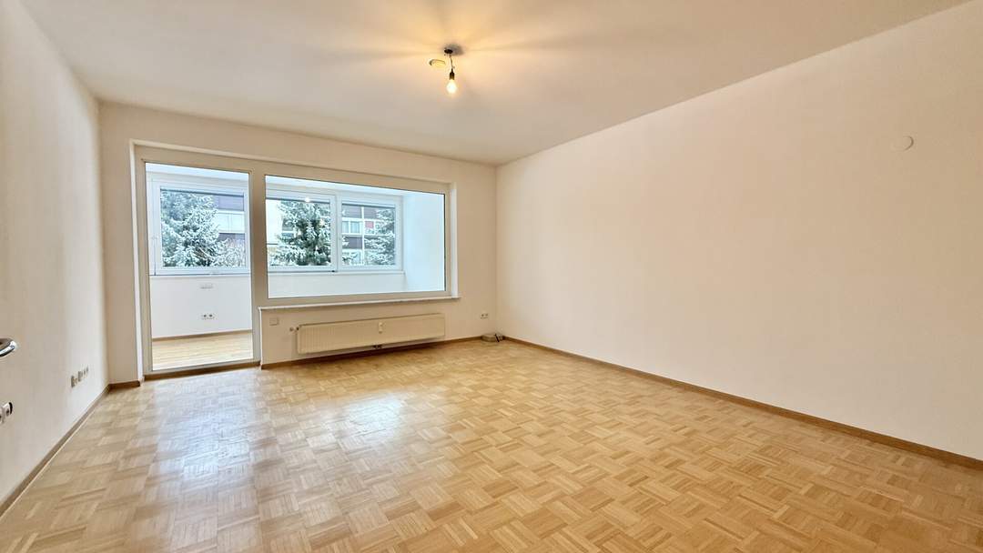 Klagenfurt - Viktring: großzügig geschnittene 2-ZI-WO mit verglaster Loggia und Tiefgarage