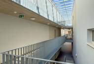 Neuwertige Familien Wohnung inkl. Tiefgaragenparkplatz