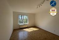 Unbefristet! Erstbezug! Drei separat begehbare Zimmer plus Küche!