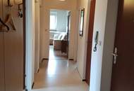 4-ZIMMER WOHNUNG MIT GROSSER LOGGIA
