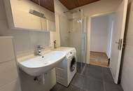 Frisch renovierte 2-Zimmer-Wohnung mit zwei Sonnenterrassen &amp; eigener Garage