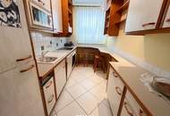 3-Zimmer Wohnung mit Loggia, Tiefgaragenplatz und Kellerabteil! Nähe Stadtzentrum und Bahnhof!