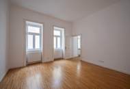 ***NEU*** Fantastische 4 Zimmer Wohnung in repräsentativem Stilaltbau! in TOP-Lage!!