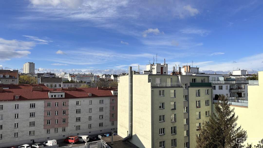 Lichtdurchflutete Dachgeschosswohnung mit Balkon | ZELLMANN IMMOBILIEN