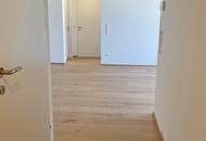 klimatisierte Dachgeschoss Wohnung mit Terrasse! inkl. Warmwasser und Heizung