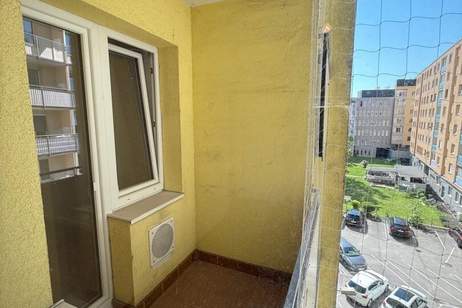 2 Zimmerwohnung in saniertem Wohnhaus perfekt gelegen mit Loggia, Wohnung-kauf, 169.000,€, 4020 Linz(Stadt)