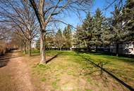 3 ZIMMER MÖGLICH l RUHIGE WOHNUNG MIT VERGLASTER LOGGIA