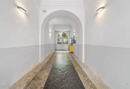 ALTBAUFLAIR TRIFFT STADTLEBEN I HELLE 2-ZIMMER-WOHNUNG MIT BALKON IN 1020 WIEN I ABSOLUTE RUHELAGE I NAHE AUGARTEN