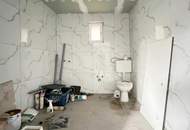 HANDWERKER BENÖTIGT - HAUS ZU SANIEREN - SCHÖNES GRUNDSTÜCK - MANNERSDORF/M.