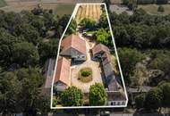 "Großzügiges Grundstück mit Pferdehof und sanierungsbedürftigem Haus – nur Minuten von Wien entfernt"