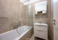 Sanierter Altbau mit modernem Neubau