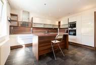 "Ihr neues Zuhause: Haus mit Pool, Wintergarten & Komfort"