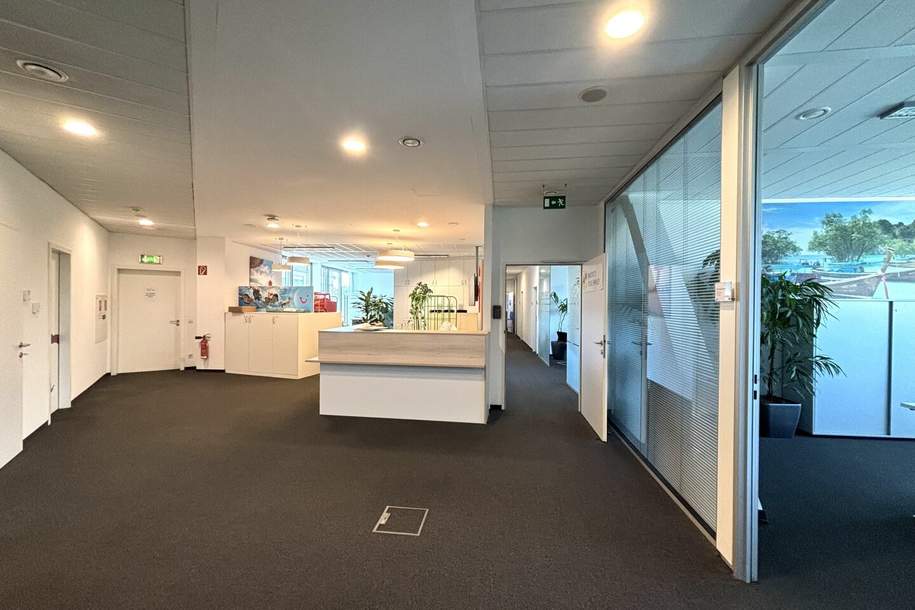 1190 Geschäftshaus SKYLINE: Tolle Bürofläche (teilbar) direkt bei U4/Station Spittelau!, Gewerbeobjekt-miete, 32.865,00,€, 1190 Wien 19., Döbling