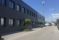 2 attraktive Büroflächen erweiterbar > Lager-/Bürofläche mit ca. 153 m²