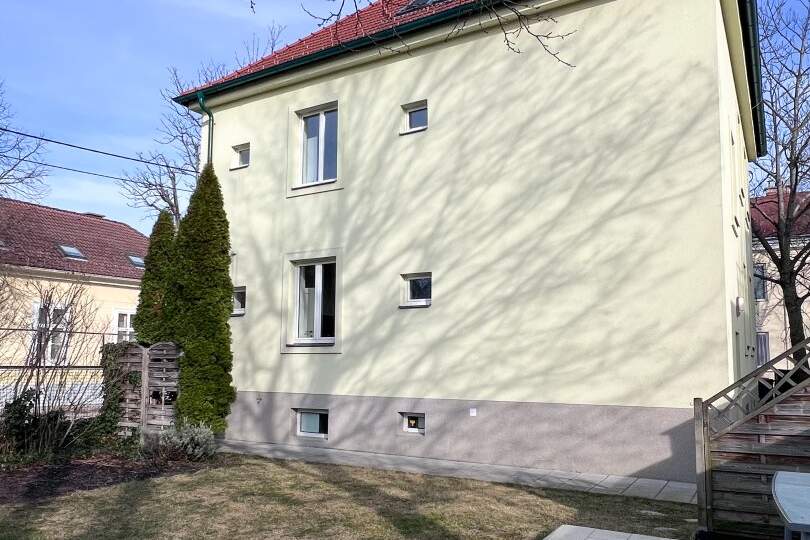 Wohnhaus mit 2 Einheiten - Wohnen und/oder Büro/Praxis, Haus-miete, 1.992,04,€, 2500 Baden