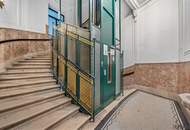 Residieren am Neuen Markt I Dachgeschoss-Maisonette I großzügiger Wohnraum (rund 65m²) I zwei Badezimmer I zwischen Staatsoper und Stephansplatz (U1/U3)