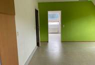 54 m² große Mietwohnung mit möblierter Küche ++ St. Michael ++ Nahe Bahnhof