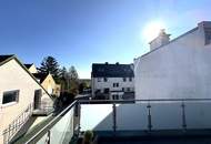Stadthausflair in Perchtoldsdorf mit Burgblick | Exklusive Maisonettewohnung mit Terrasse & Eigengarten | 3 Zimmer | ca. 115 m² | Schremsgasse