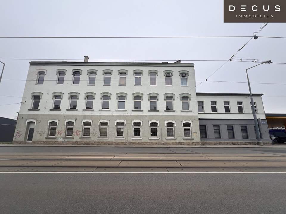 + + + Sehr gut sichtbares Gebäude + + + PRAGERSTRASSE + + +