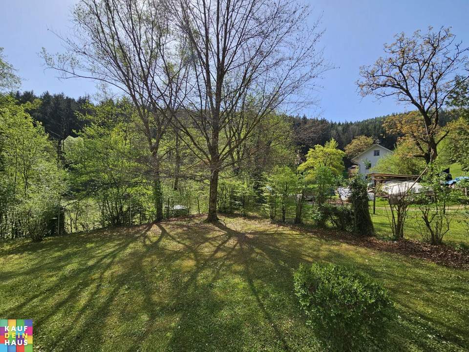 1 Zimmerwohnung in ruhiger, "grüner" Lage neben dem Stift Rein