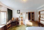 Althaus mit 729 m² Grundstück am Stadtrand – Essling