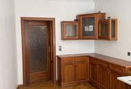 3 Zimmer Wohnung mit separater Küche und Balkon
