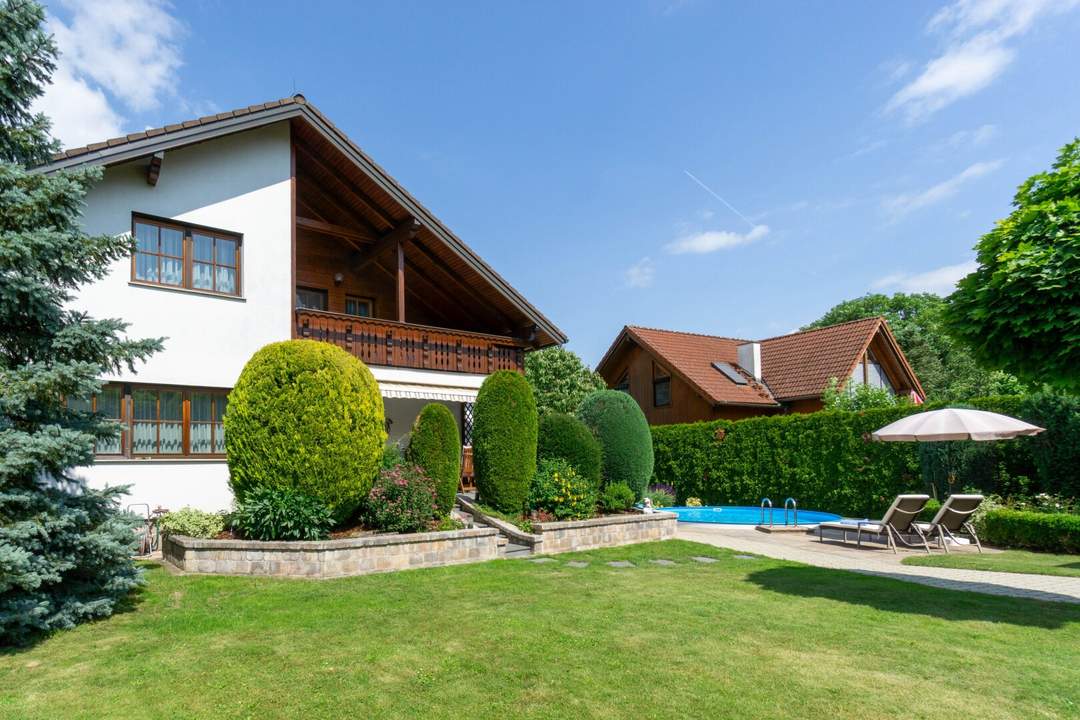 Alles bereit zum Einziehen! Einfamilienhaus mit prächtigem Garten im Gablitzer Ortszentrum