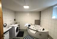 ***Wohn- und Lebensqualität! Schönes Haus in Ortslage mit super Platzangebot***