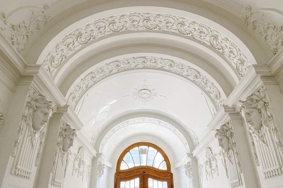 Vielseitig verwendbares Studio im prachtvollen Gründerzeithaus, Gewerbeobjekt-kauf, 239.000,€, 1020 Wien 2., Leopoldstadt