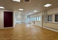 ca. 295 m² Büroflächen mit 24 m² Kleinlager Nähe U6 zu mieten