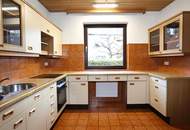 Gepflegtes, bezugsfertiges Einfamilienhaus mit Garage, auf 505 m² ebenem Grund