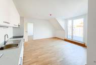 WUNDERSCHÖNE DACHGESCHOSSWOHNUNG *INKL. EINBAUKÜCHE* - SOFORT BEZIEHBAR -