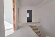 TOP-ZENTRUMSLAGE. BELAGSFERTIG PLUS! EXQUISITES 5 ZIMMER-ZIEGELHAUS! 2 BÄDER-3 TOILETTEN. EDLE AUSSENANLAGEN. PROVISIONSFREI für den Käufer.