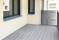 Mitten im 7. - ruhige, sonnige Familienwohnung mit vielen Extras - 2 Garagenstellplätze optional