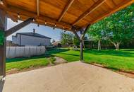 TRAUMHAUS MIT POOL, GARTEN, TERRASSE & GARAGE IN RUHIGER LAGE IM WEINVIERTEL!