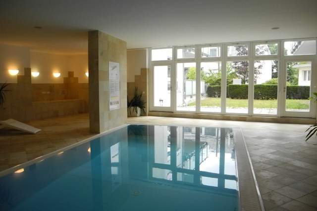 Exklusives, möbliertes Terrassenapartment in den Wiener Weingärten mit *Indoor-Pool*, Wohnung-miete, 1.590,00,€, 1190 Wien 19., Döbling
