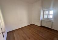Geräumige 5 Zimmer-Wohnung in der Griesgasse 50! Familienwohnung oder WG!