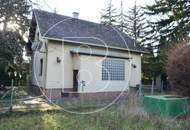 3 nebeneinanderliegende Baugrundstücke mit Altbestandsgebäuden!