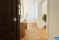 Wien Währing: 4 Zimmer-Altbautraum mit Balkon