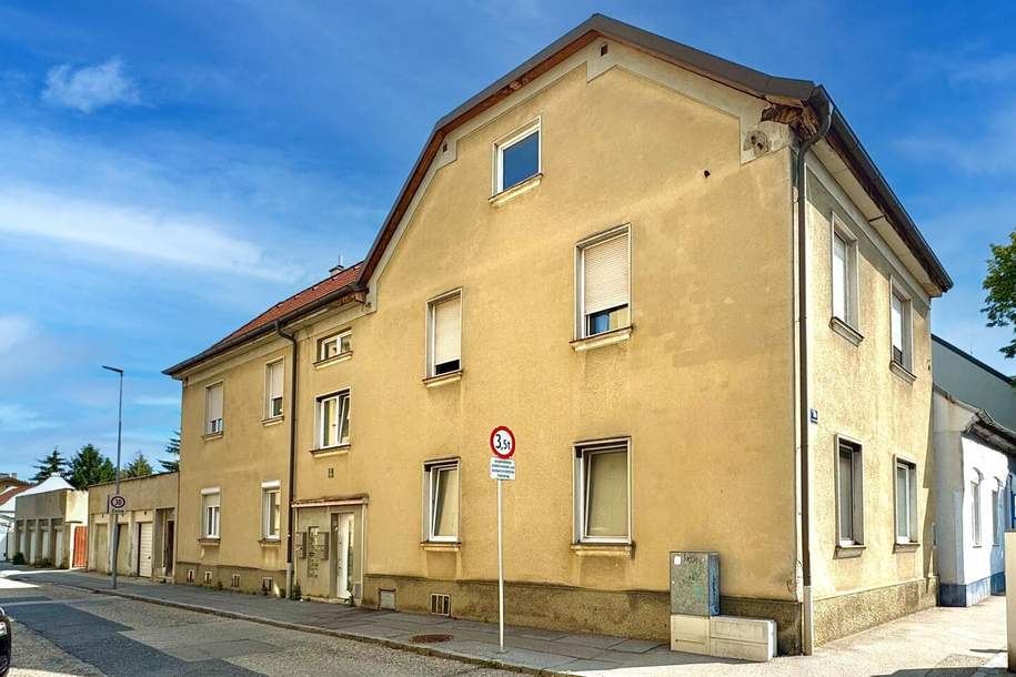 !! SOMMERAKTION !! Zinshaus mit viel Potential I 8 Garagen I 4 Wohneinheiten I zentrale Lage I 5 Gehminuten zum Rathausplatz I, Haus-kauf, 499.000,€, 2000 Korneuburg