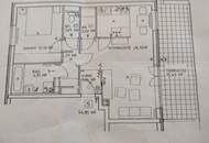 TRAUMHAFT SONNIGE 2-ZIMMER-DACHGESCHOSS-WOHNUNG IM GRÜNEN