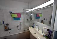 „Zentrumsnahe 2 Zimmer-Wohnung“ mit Loggia und Tiefgaragenplatz! In begehrter, ruhiger Lage! Ca. 60 m²