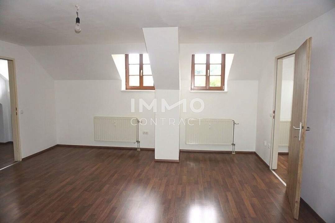 55,78m² DG- Wohnung teilsaniert ( Warmmiete) - in Steyr / Fabrikinsel