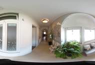 Schmuckes Häuschen mit kleinem Garten und Zufahrt