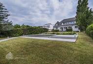 Prachtvolle Villa mit Poolhaus in Top-Ruhelage
