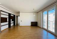 Sehr gut aufgeteilte 2 Zimmer Wohnung mit separater Küche