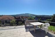 ZWEIFAMILIENHAUS IN ERHÖHTER GRÜNRUHELAGE MIT AUSBLICK