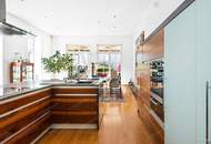 RARITÄT: Exklusives Wohnjuwel in 1090 Wien – Architektur trifft Gartenidylle im Liftstock