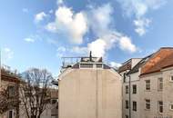 3 Zimmer // BALKON MÖGLICH // komplett sanierungsbedürftig // 2. Stockwerk (Top 12+13)